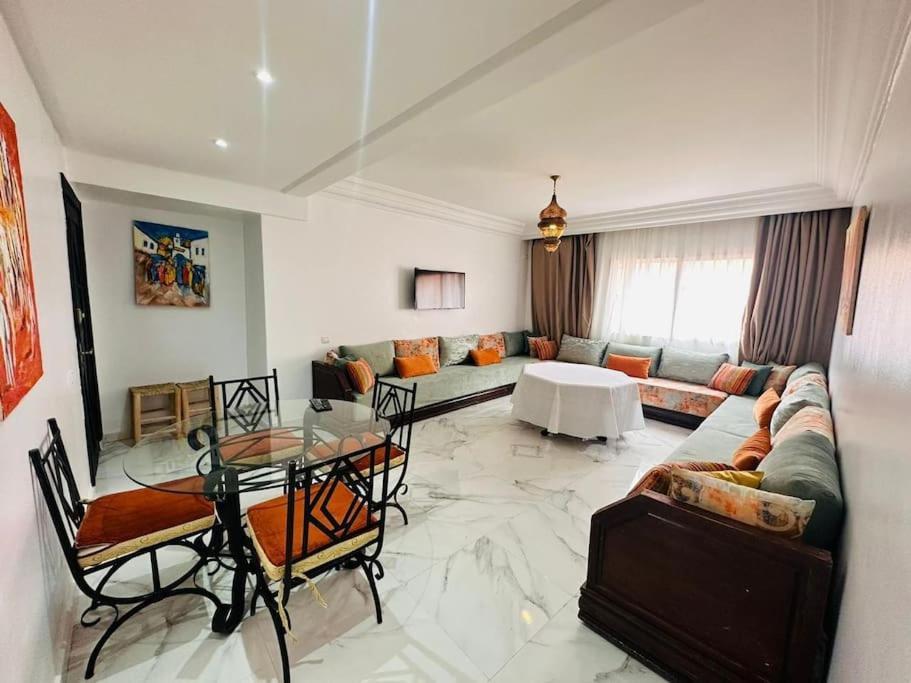 Charmant Appartement Avec Piscine 2Chambres Au Coeur De Gueliz Μαρακές Εξωτερικό φωτογραφία